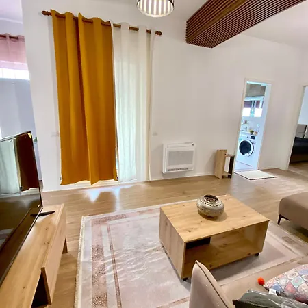 Cityscape Haven Apartment Tirana